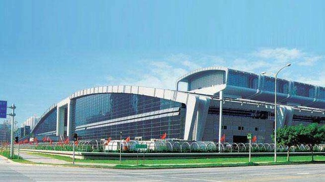 深圳最大的单体建筑, 会展中心, 可同时举办5000个大型展览!